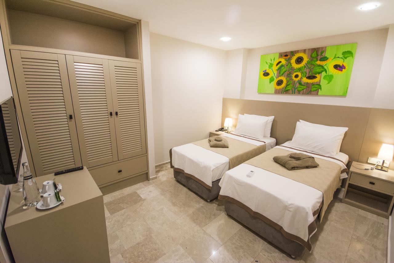 Eng Hotel Bodrum Bagian luar foto
