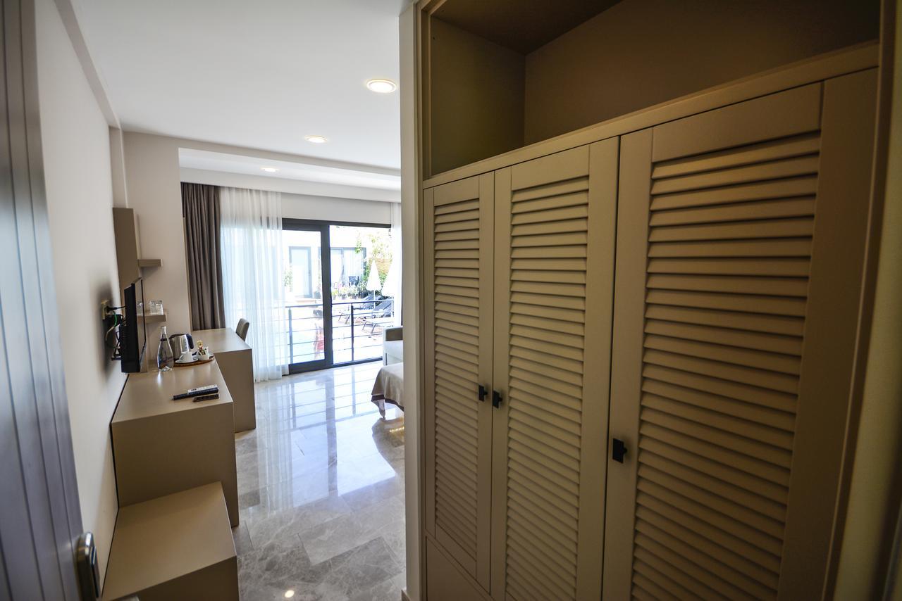 Eng Hotel Bodrum Bagian luar foto