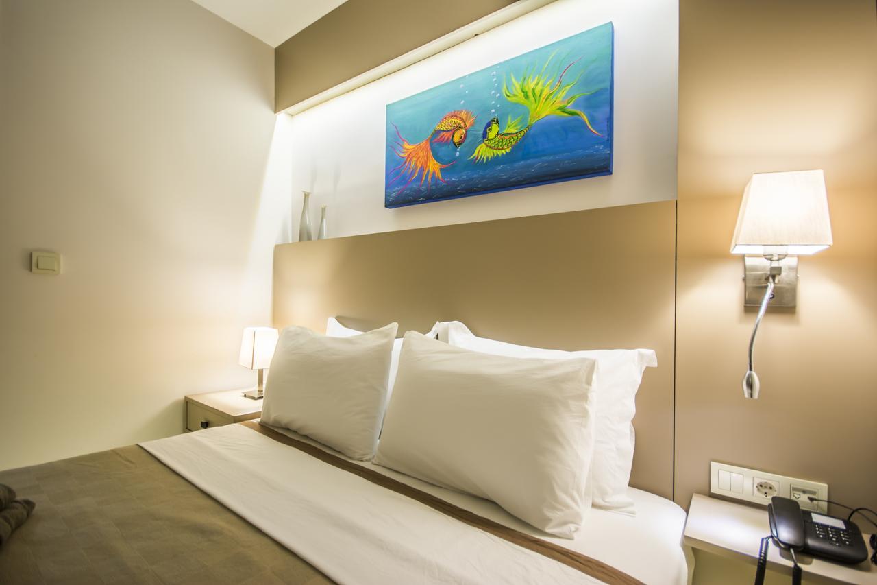 Eng Hotel Bodrum Bagian luar foto
