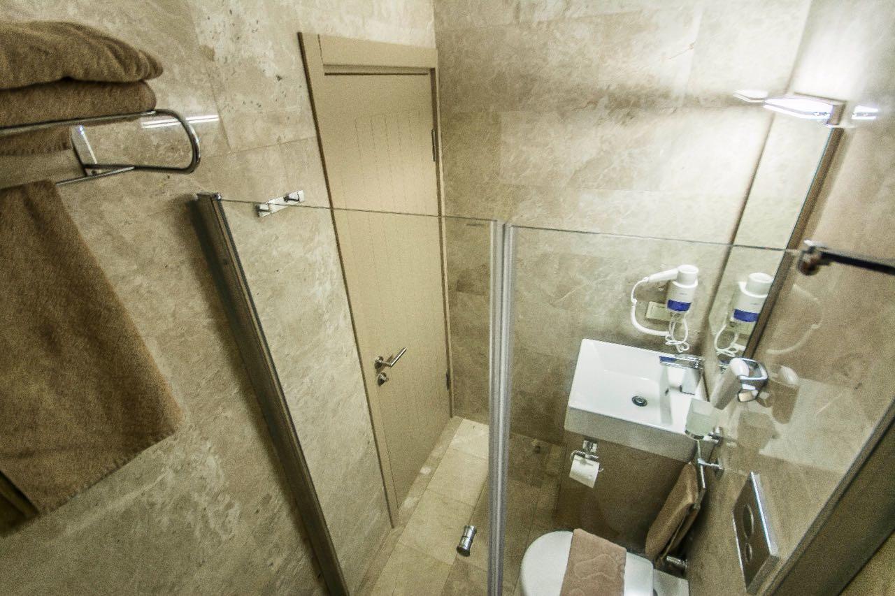 Eng Hotel Bodrum Bagian luar foto